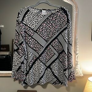 Pins and Needles. Black and white leopard print